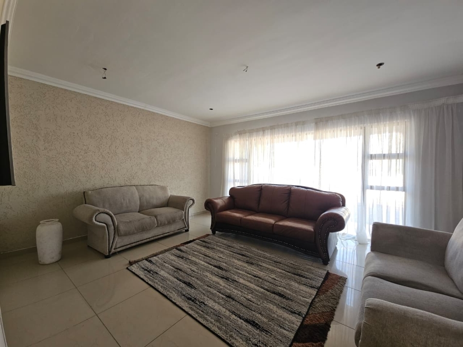 4 Bedroom Property for Sale in Amajuba Park KwaZulu-Natal