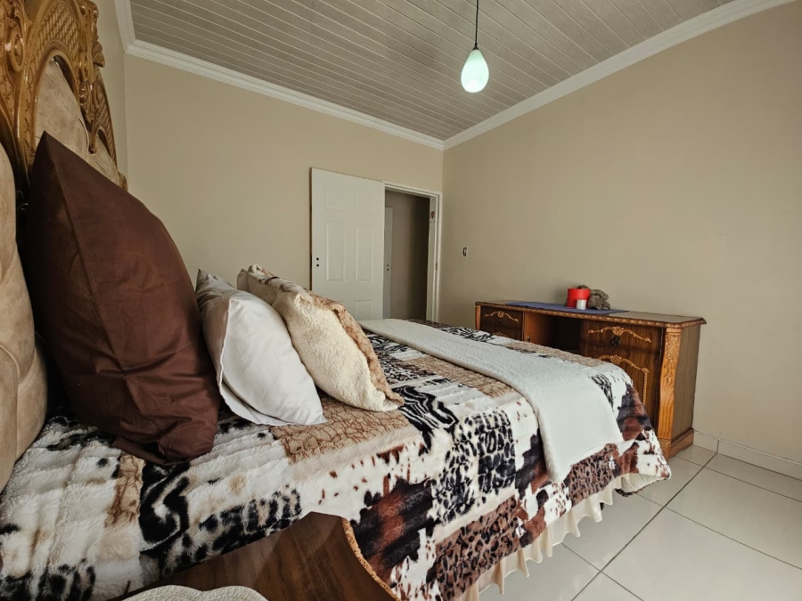 4 Bedroom Property for Sale in Amajuba Park KwaZulu-Natal