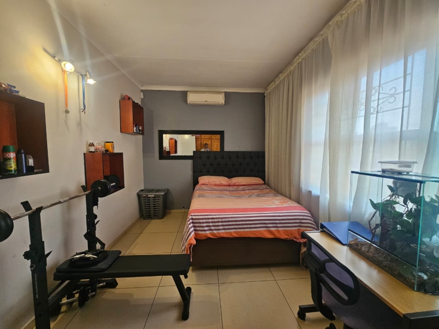 3 Bedroom Property for Sale in Pioneer Park KwaZulu-Natal