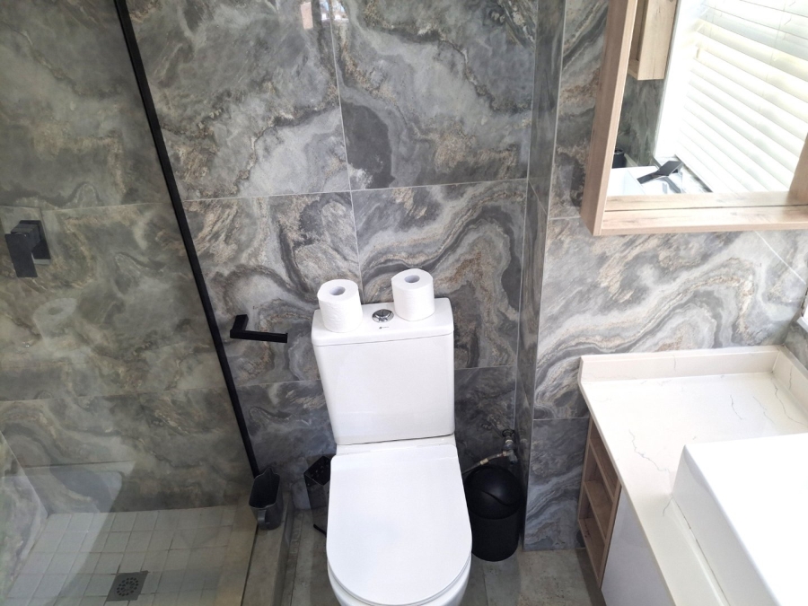 3 Bedroom Property for Sale in Port Edward KwaZulu-Natal
