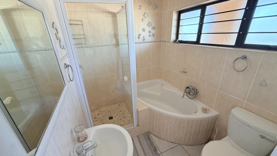 2 Bedroom Property for Sale in Shelly Beach KwaZulu-Natal