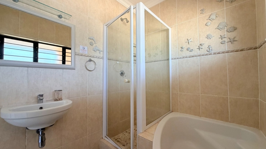 2 Bedroom Property for Sale in Shelly Beach KwaZulu-Natal