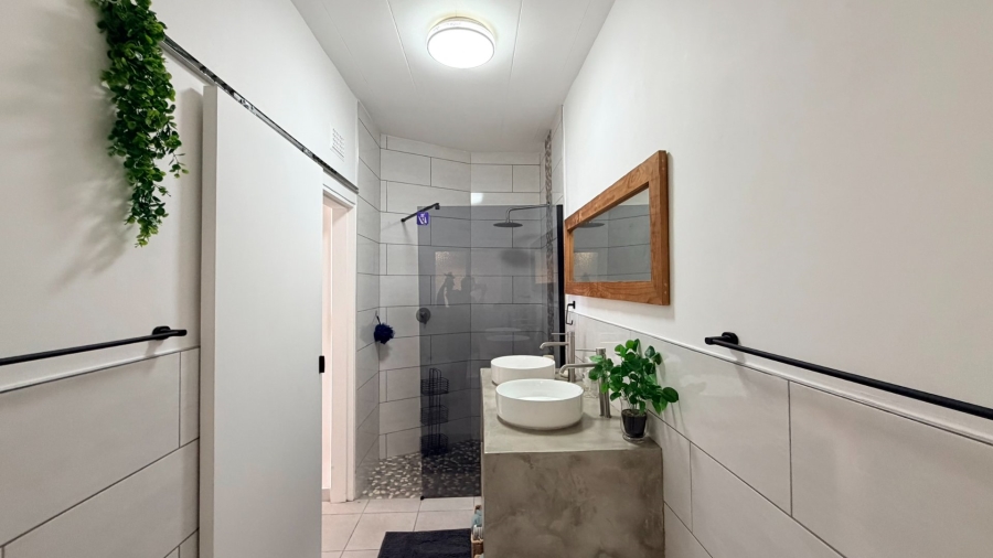 2 Bedroom Property for Sale in Shelly Beach KwaZulu-Natal