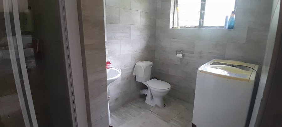 2 Bedroom Property for Sale in Sunwich Port KwaZulu-Natal