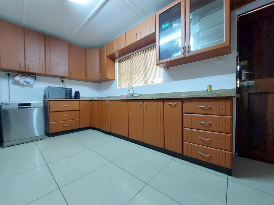  Bedroom Property for Sale in Larkfield KwaZulu-Natal