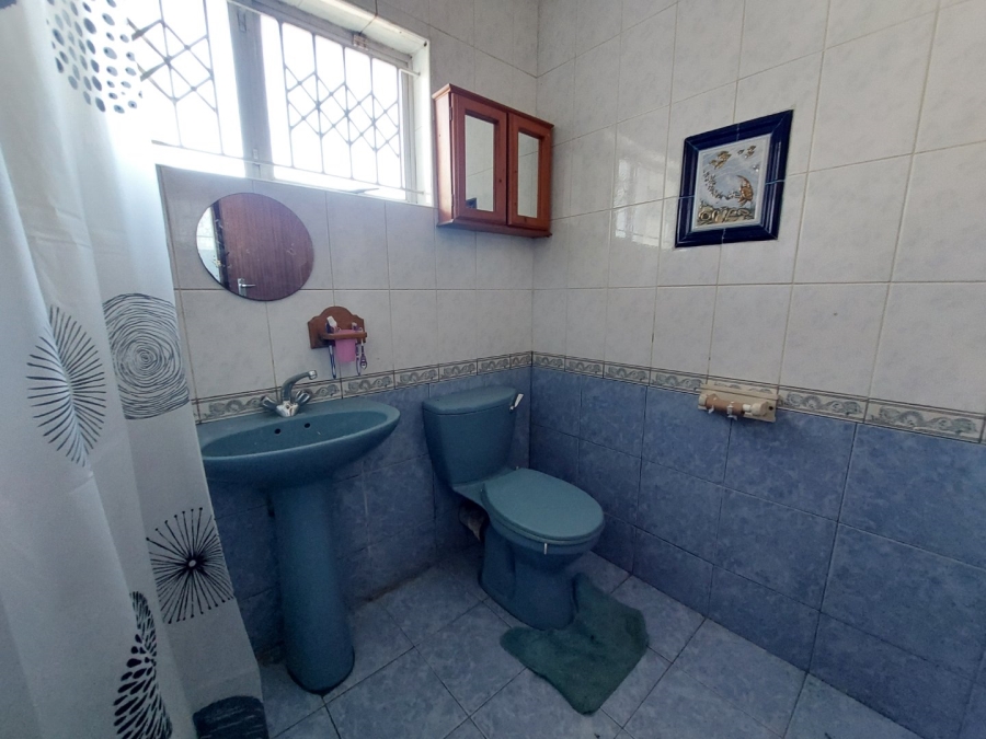  Bedroom Property for Sale in Larkfield KwaZulu-Natal