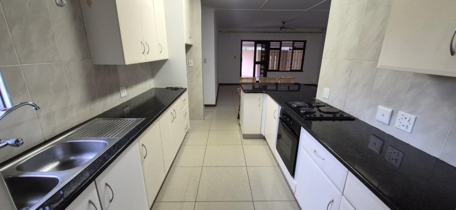 2 Bedroom Property for Sale in Southport KwaZulu-Natal