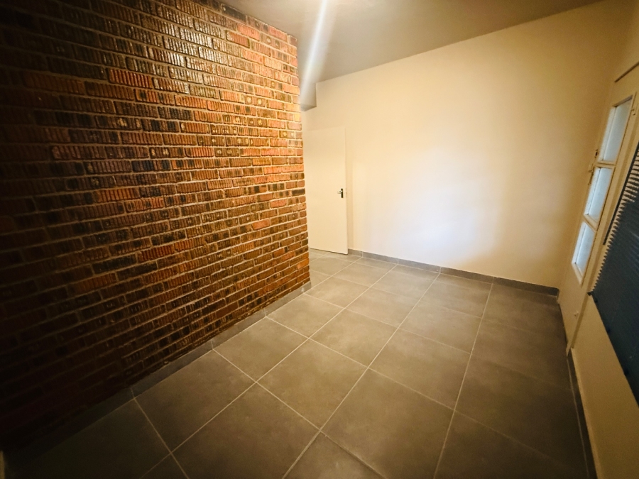 2 Bedroom Property for Sale in Pietermaritzburg Central KwaZulu-Natal