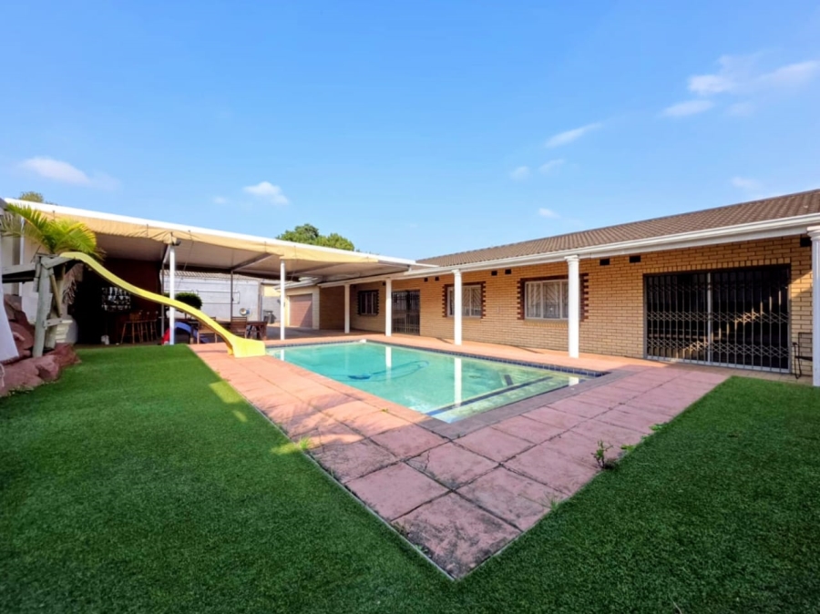 4 Bedroom Property for Sale in Malvern KwaZulu-Natal