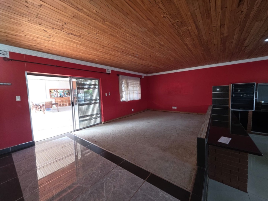 4 Bedroom Property for Sale in Malvern KwaZulu-Natal