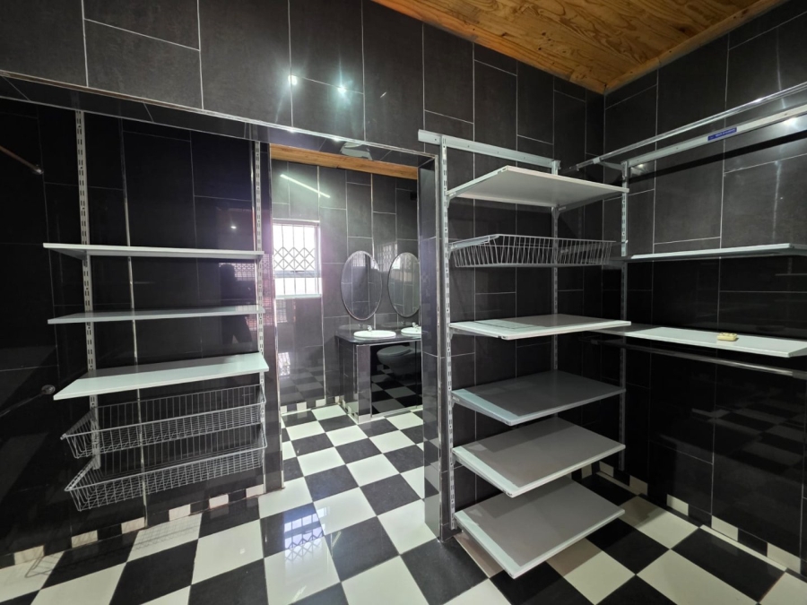 4 Bedroom Property for Sale in Malvern KwaZulu-Natal