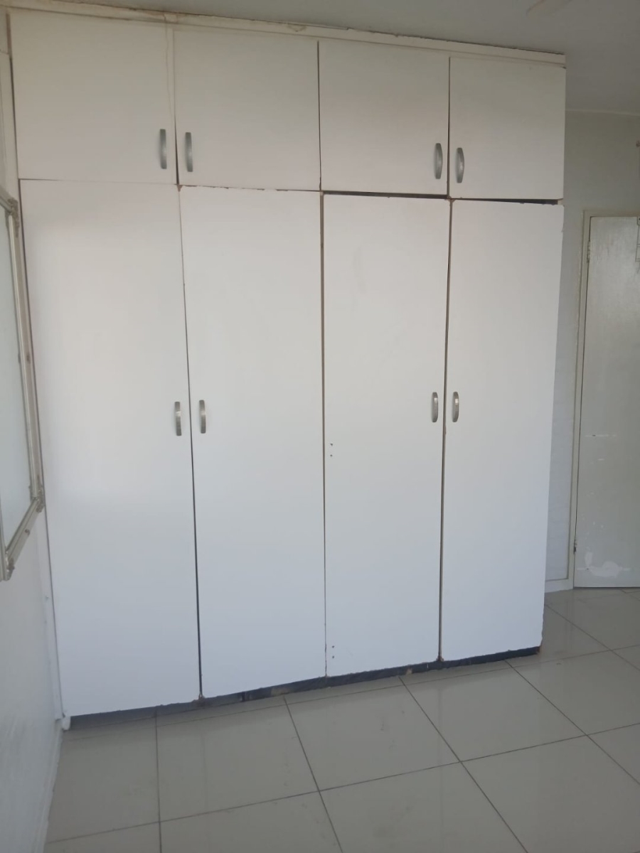 To Let 2 Bedroom Property for Rent in Doonside KwaZulu-Natal