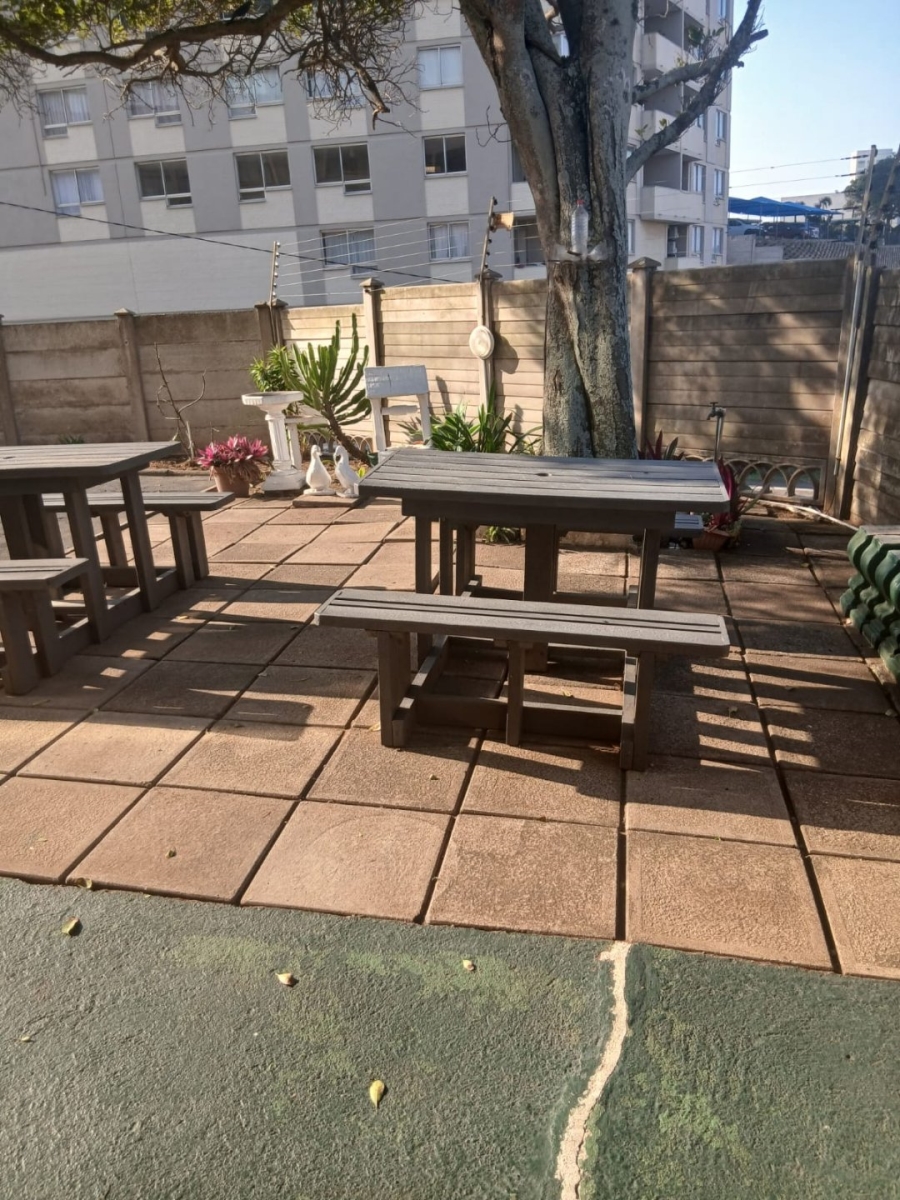 To Let 2 Bedroom Property for Rent in Doonside KwaZulu-Natal