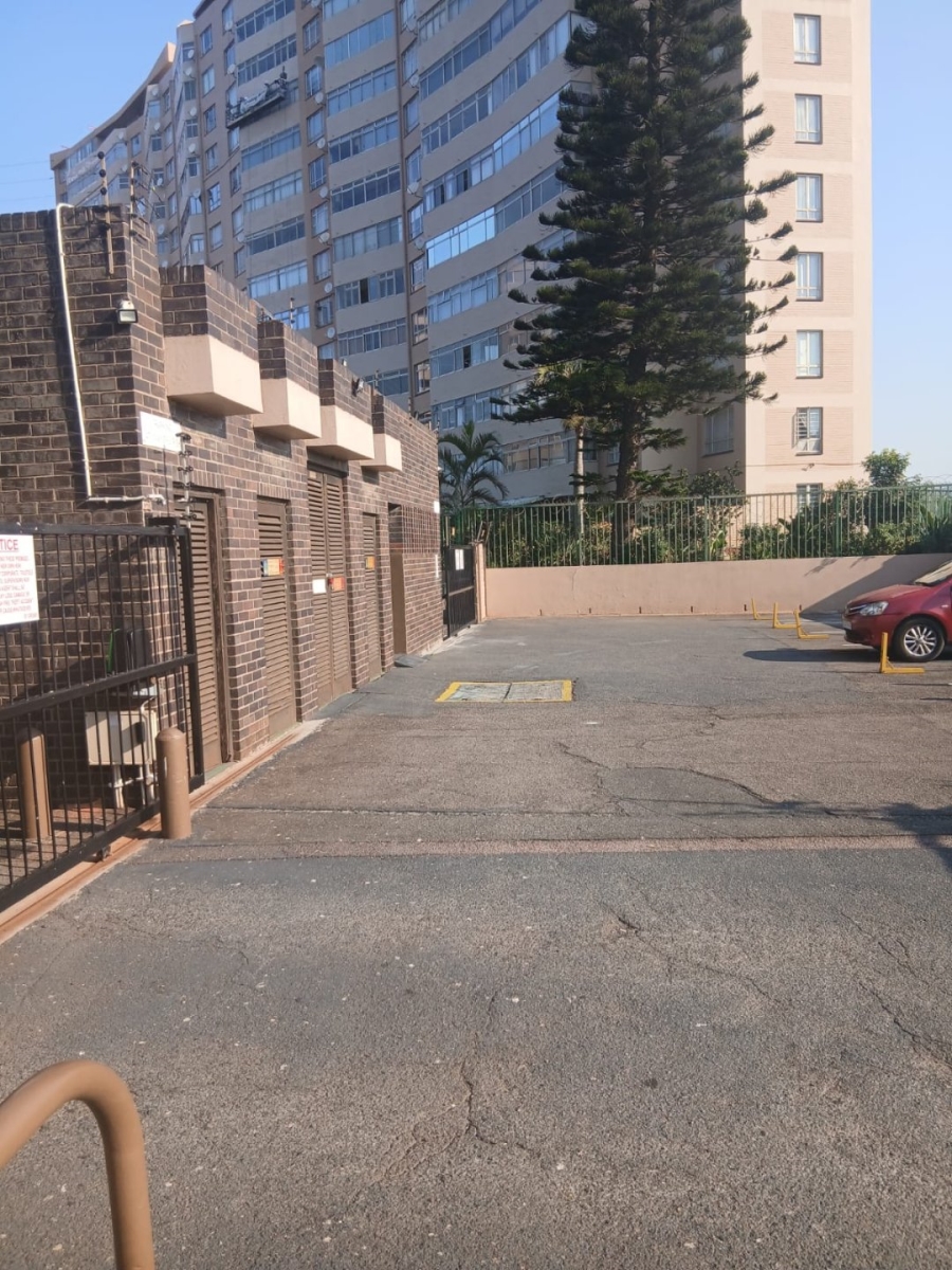 To Let 2 Bedroom Property for Rent in Doonside KwaZulu-Natal
