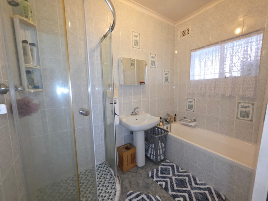 3 Bedroom Property for Sale in Malvern KwaZulu-Natal