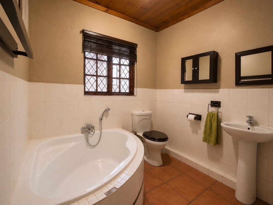 4 Bedroom Property for Sale in Scottsville KwaZulu-Natal