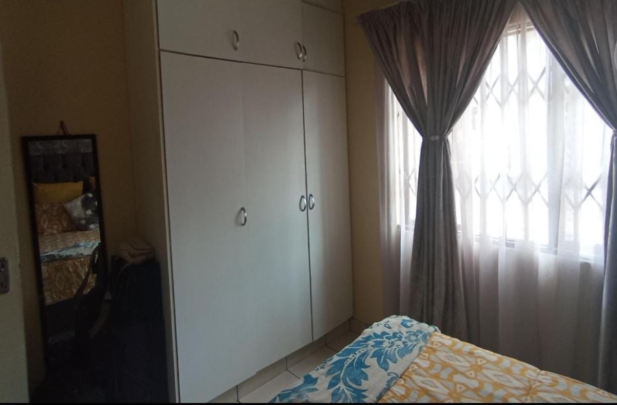2 Bedroom Property for Sale in Sea View KwaZulu-Natal