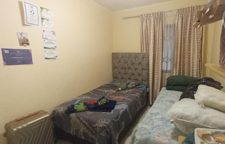 2 Bedroom Property for Sale in Sea View KwaZulu-Natal