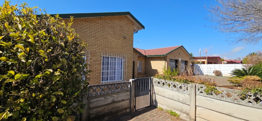 3 Bedroom Property for Sale in Lennoxton KwaZulu-Natal
