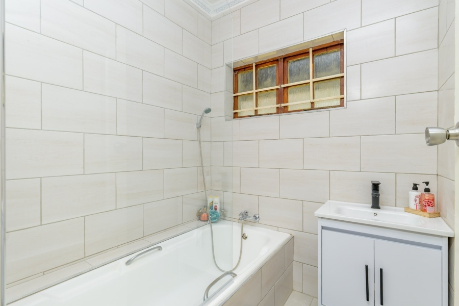 3 Bedroom Property for Sale in Chiltern Hills KwaZulu-Natal