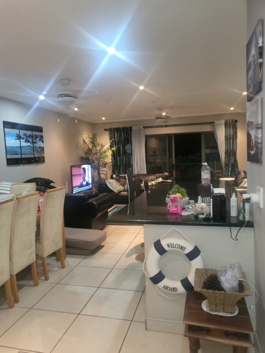 4 Bedroom Property for Sale in Manaba Beach KwaZulu-Natal