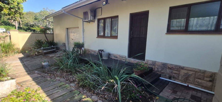 4 Bedroom Property for Sale in Sea Park KwaZulu-Natal
