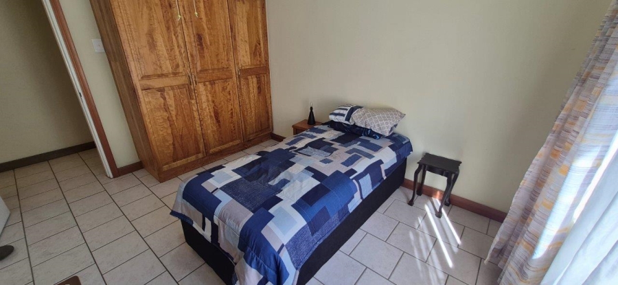 4 Bedroom Property for Sale in Sea Park KwaZulu-Natal