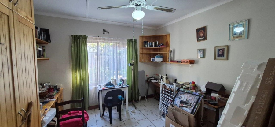 4 Bedroom Property for Sale in Sea Park KwaZulu-Natal
