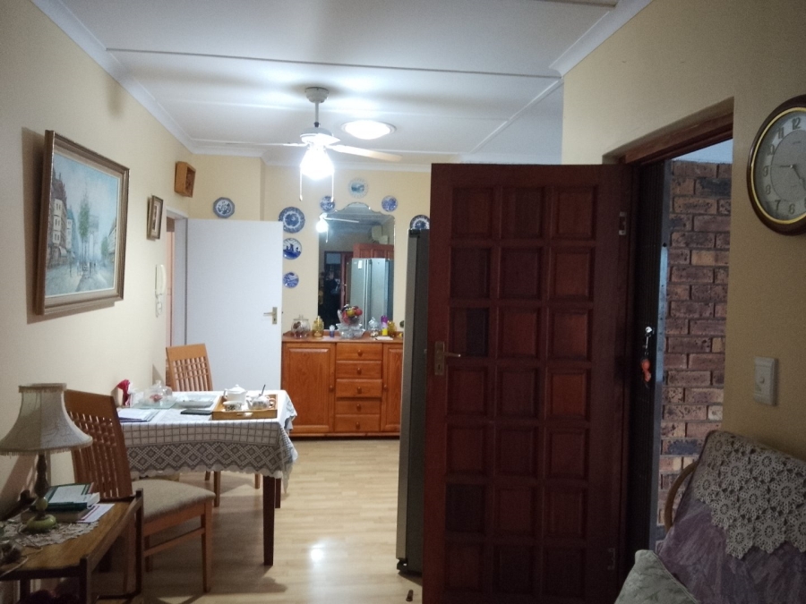 3 Bedroom Property for Sale in Uvongo KwaZulu-Natal