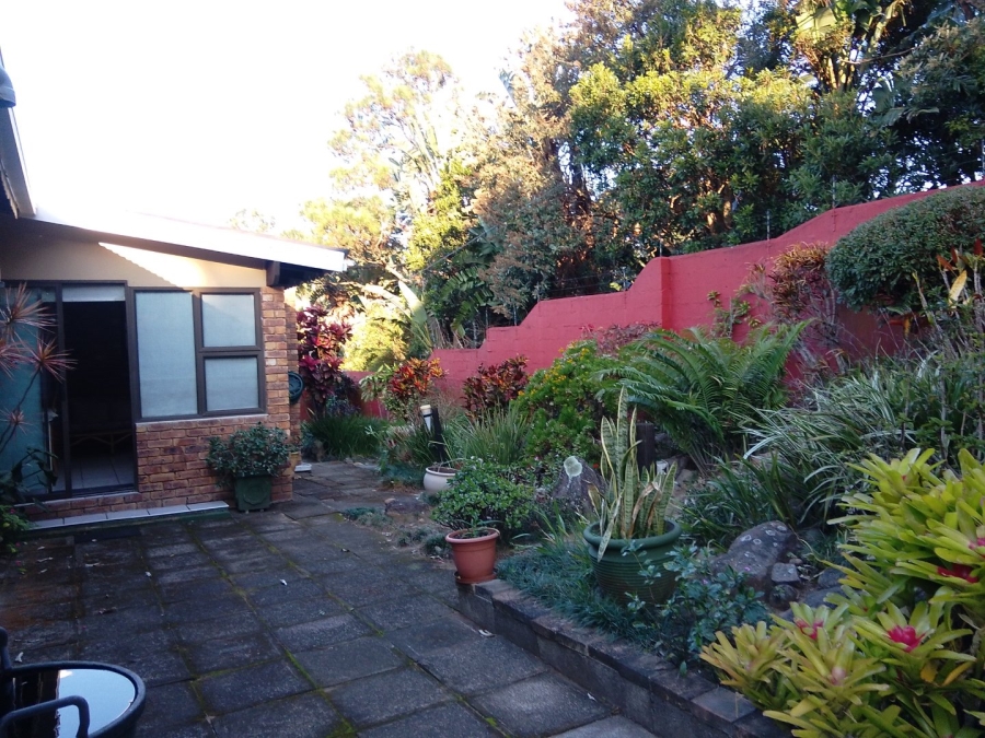 3 Bedroom Property for Sale in Uvongo KwaZulu-Natal