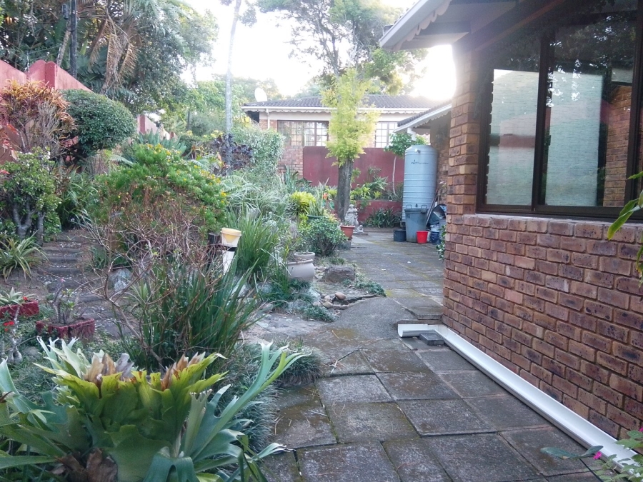 3 Bedroom Property for Sale in Uvongo KwaZulu-Natal