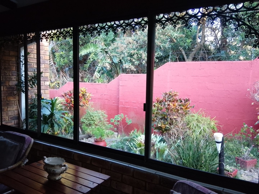 3 Bedroom Property for Sale in Uvongo KwaZulu-Natal