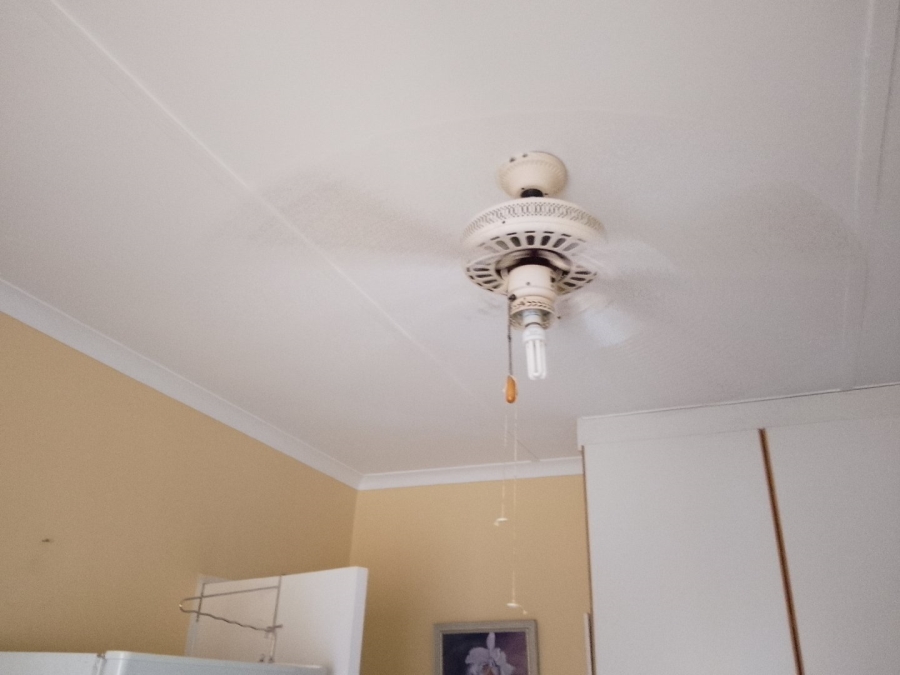 3 Bedroom Property for Sale in Uvongo KwaZulu-Natal