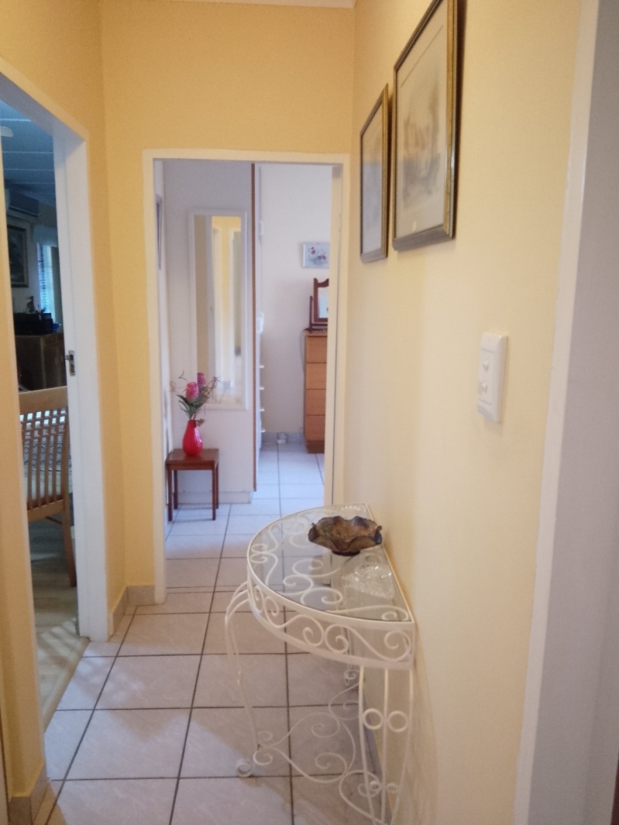 3 Bedroom Property for Sale in Uvongo KwaZulu-Natal