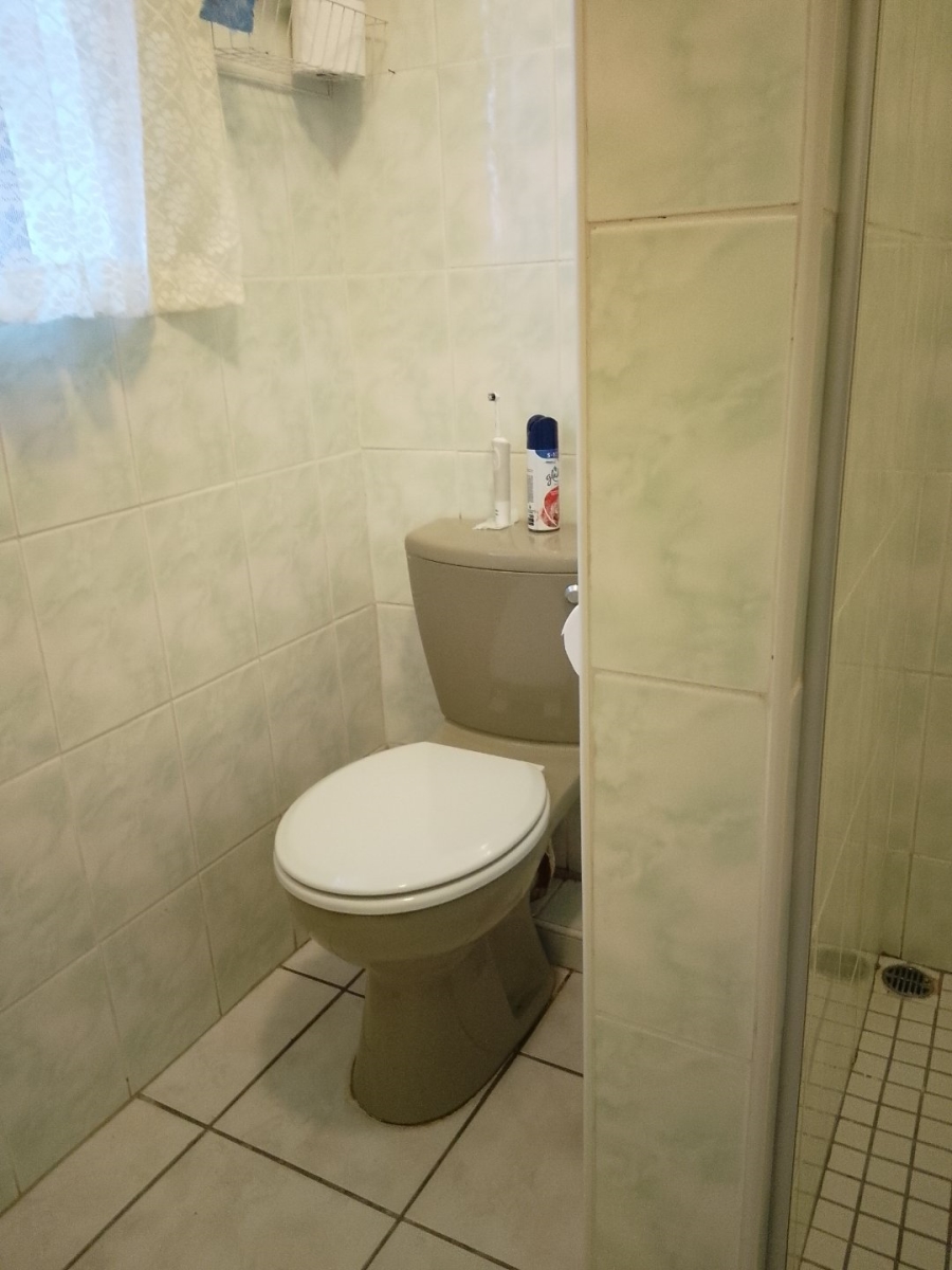 3 Bedroom Property for Sale in Uvongo KwaZulu-Natal