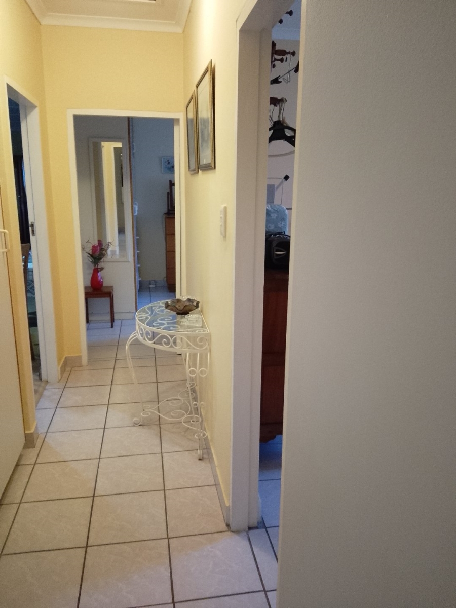 3 Bedroom Property for Sale in Uvongo KwaZulu-Natal