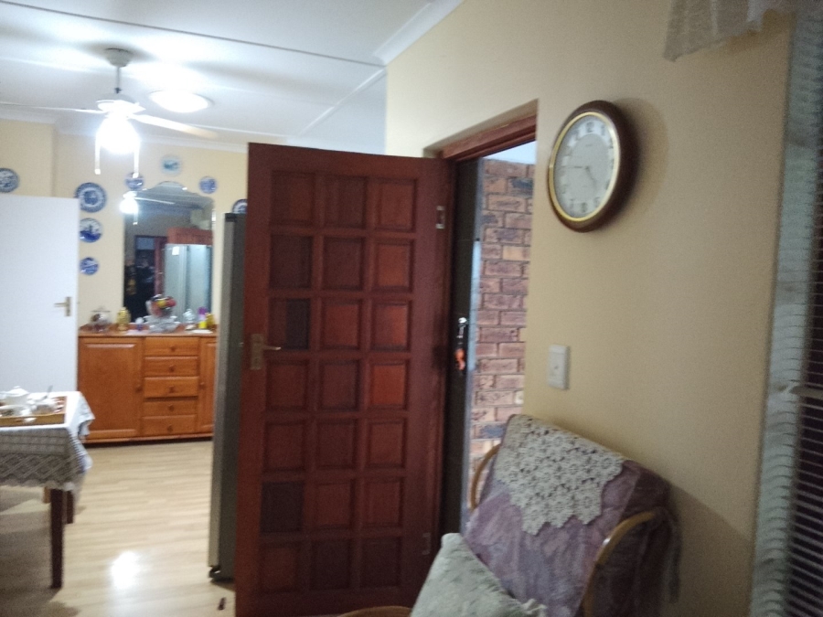 3 Bedroom Property for Sale in Uvongo KwaZulu-Natal