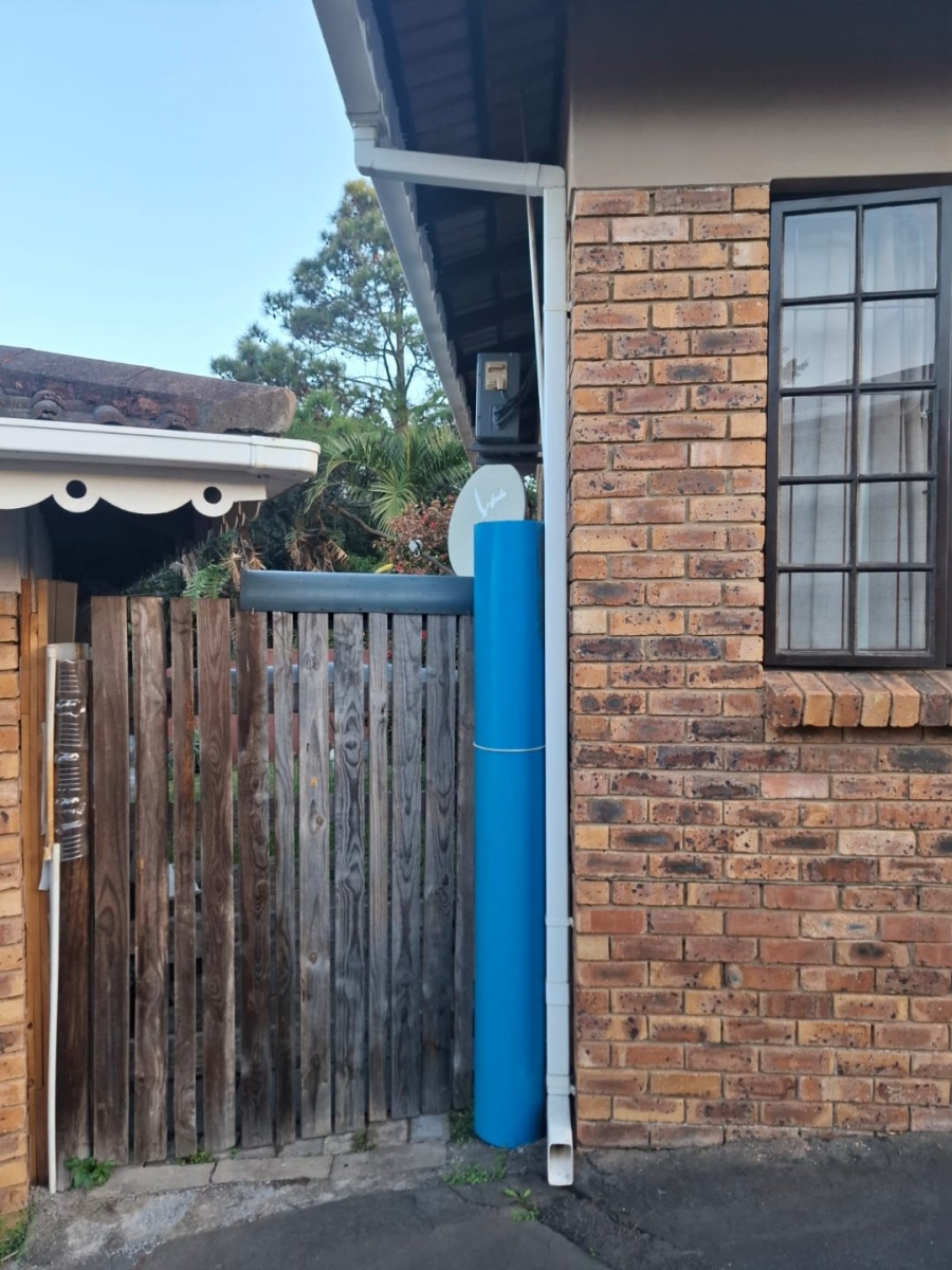 3 Bedroom Property for Sale in Uvongo KwaZulu-Natal