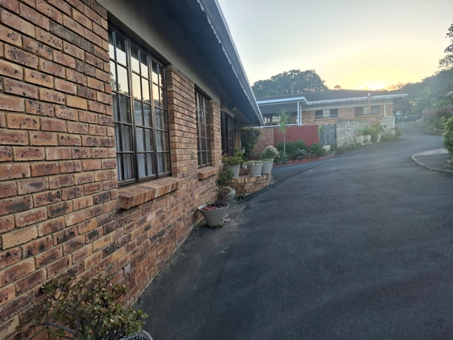3 Bedroom Property for Sale in Uvongo KwaZulu-Natal