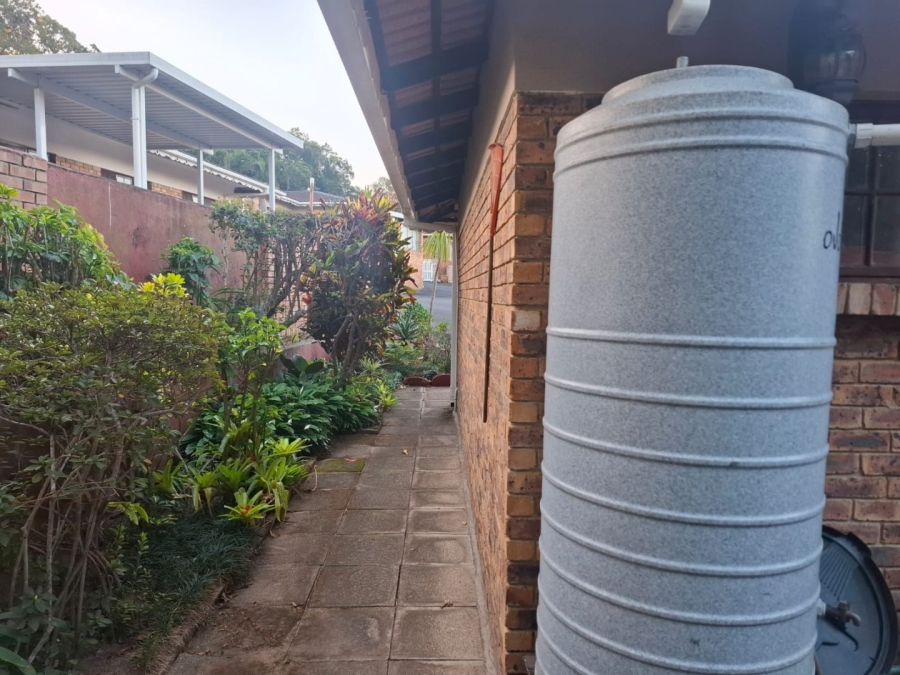 3 Bedroom Property for Sale in Uvongo KwaZulu-Natal
