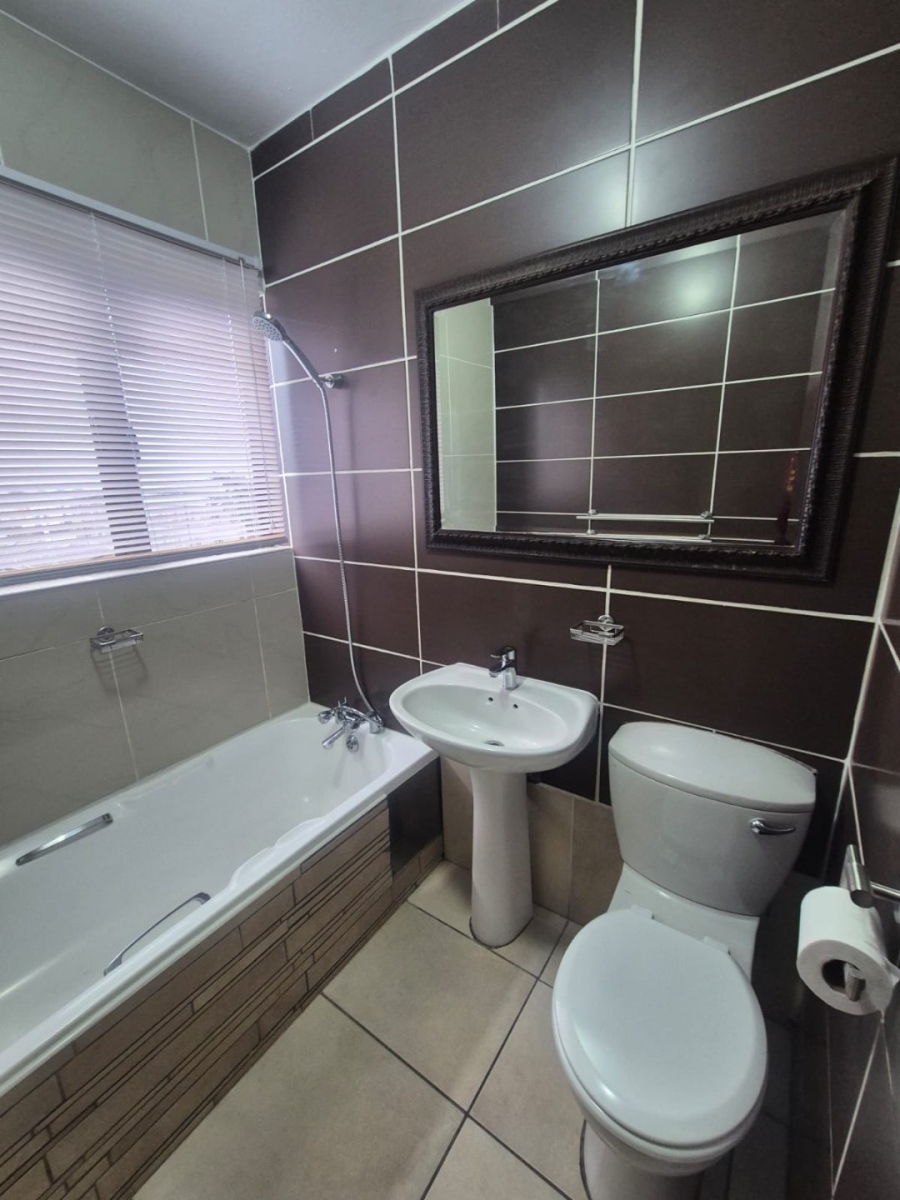 2 Bedroom Property for Sale in Grosvenor KwaZulu-Natal