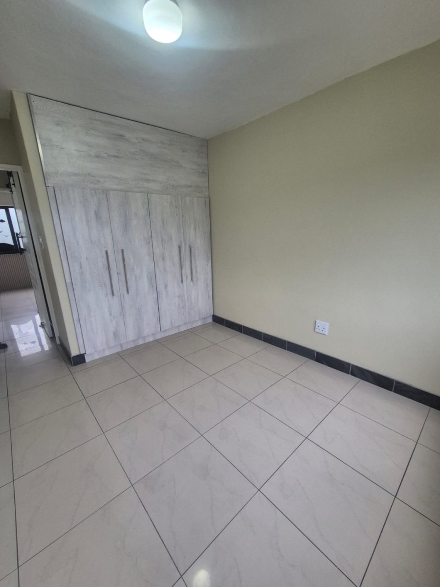 2 Bedroom Property for Sale in Grosvenor KwaZulu-Natal