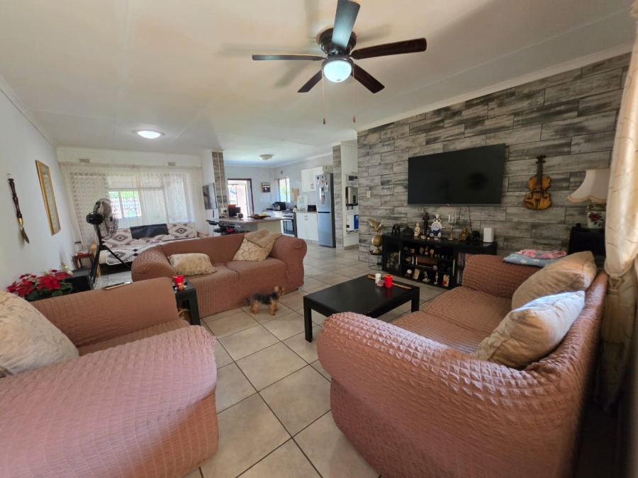 2 Bedroom Property for Sale in Southport KwaZulu-Natal