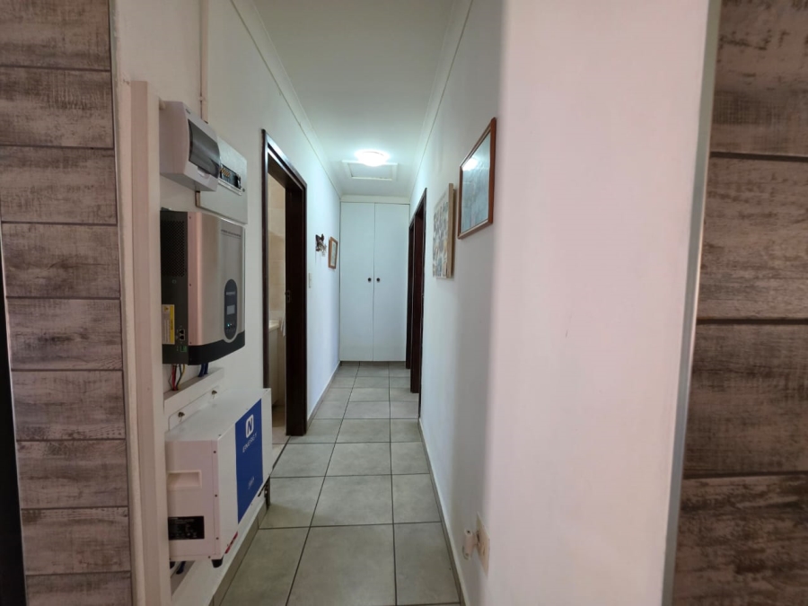 2 Bedroom Property for Sale in Southport KwaZulu-Natal