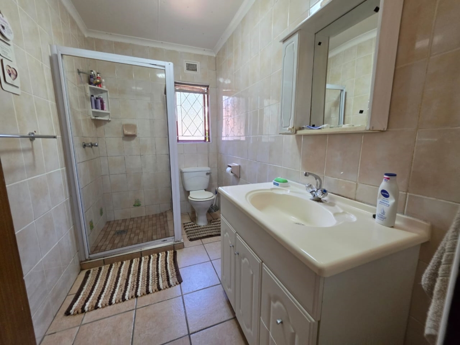 2 Bedroom Property for Sale in Southport KwaZulu-Natal