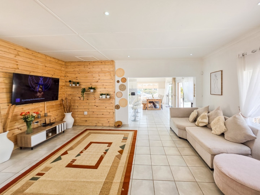 3 Bedroom Property for Sale in Manaba Beach KwaZulu-Natal