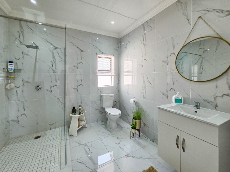 3 Bedroom Property for Sale in Manaba Beach KwaZulu-Natal