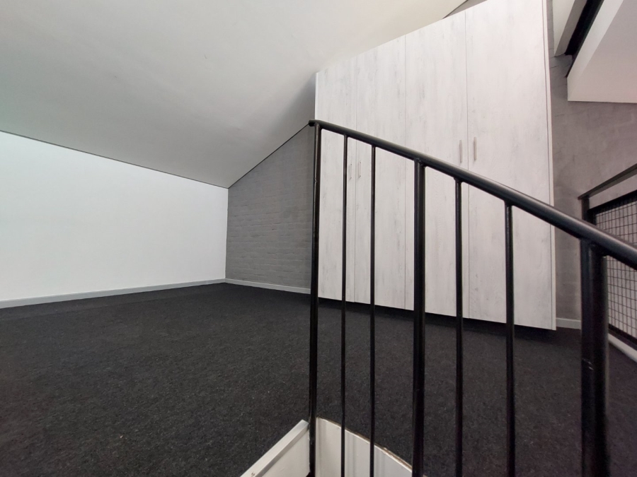 To Let 1 Bedroom Property for Rent in Athlone KwaZulu-Natal