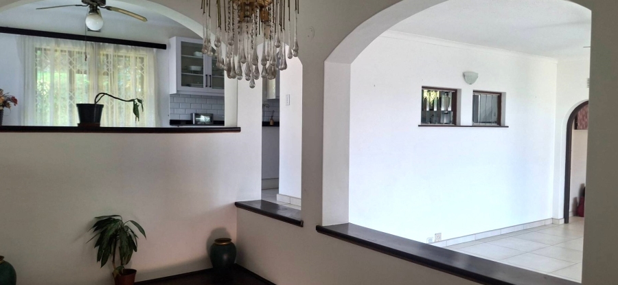 4 Bedroom Property for Sale in Uvongo KwaZulu-Natal