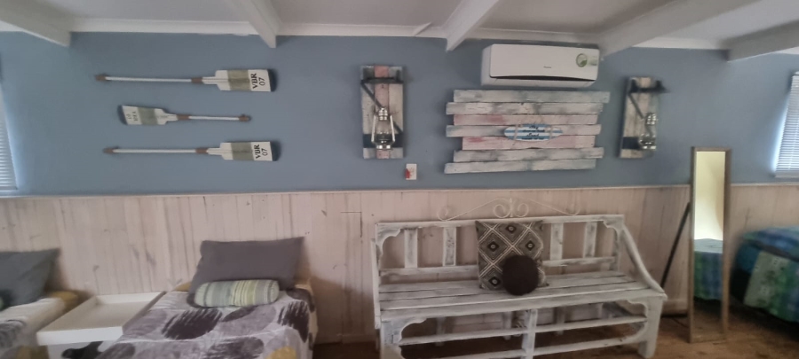 6 Bedroom Property for Sale in Marina Beach KwaZulu-Natal